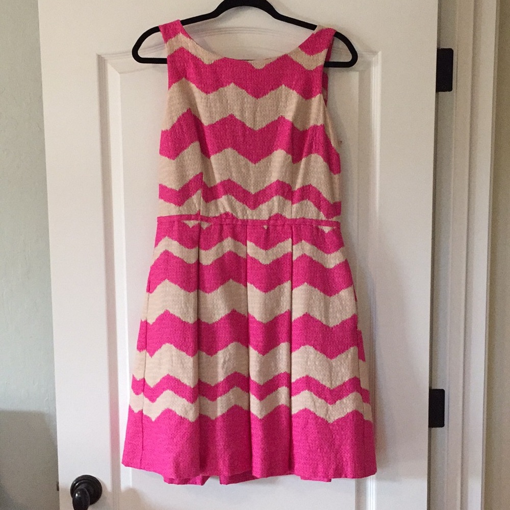 Just Taylor Dress Pink/Cream 10 Size. EUC!